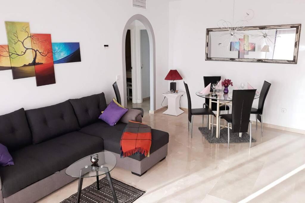 Beautiful Apartment In Duquesa Suites And Gardens Castillo de Sabinillas ภายนอก รูปภาพ