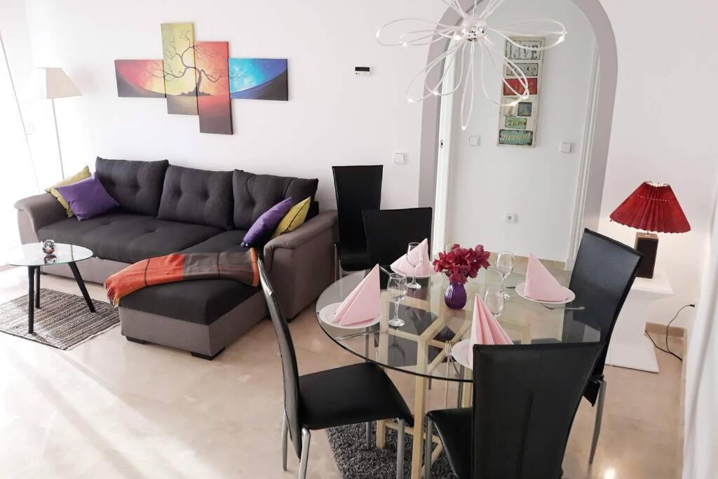 Beautiful Apartment In Duquesa Suites And Gardens Castillo de Sabinillas ภายนอก รูปภาพ